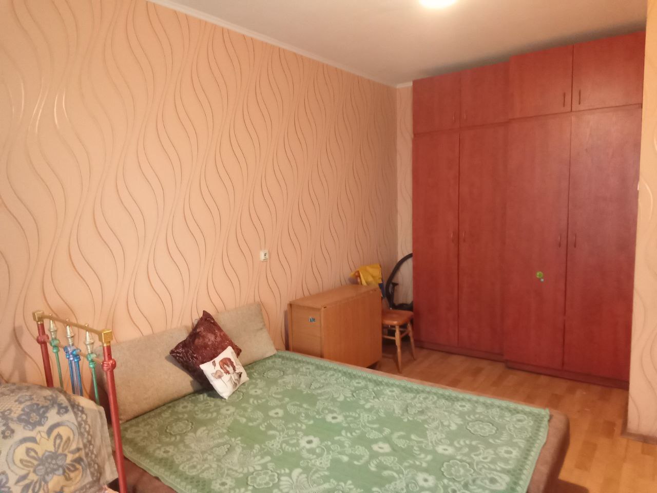 Оренда 3-кімнатної квартири 97 м², Драгоманова вул., 1Г