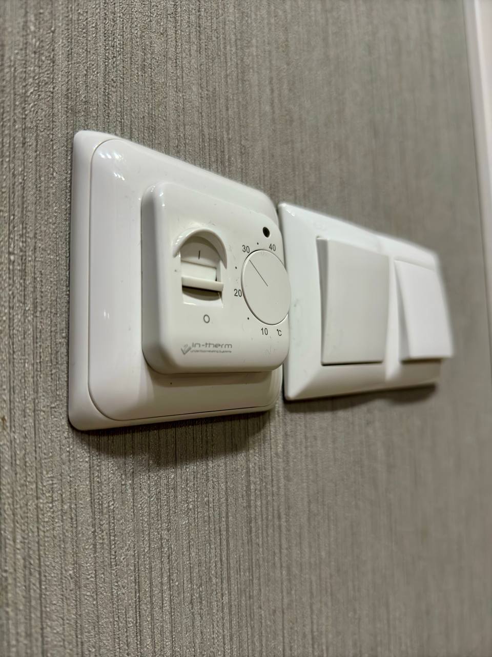 Продаж 1-кімнатної квартири 40 м², Тополь 1 вул., 24