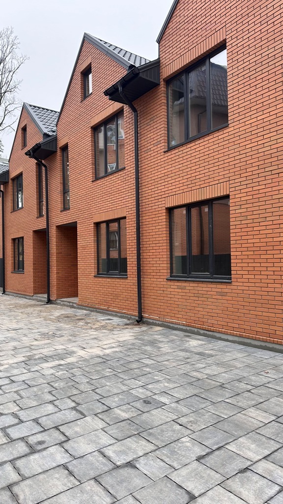 Продаж таунхауса 130 м², Полтавська вул., 31