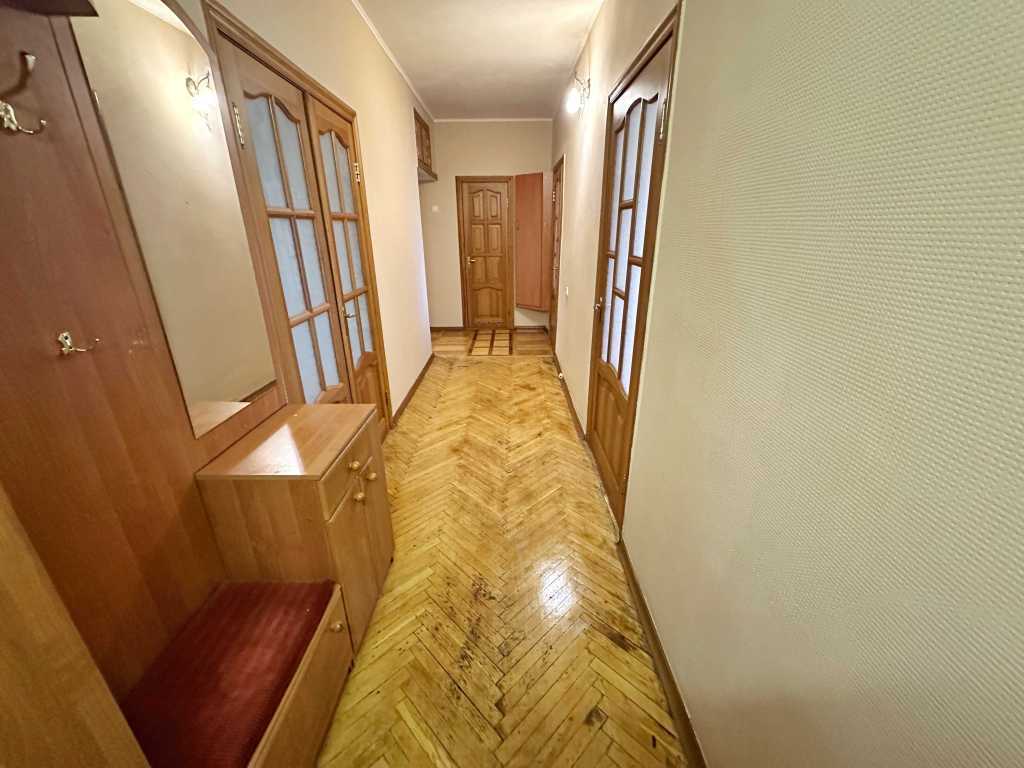 Продаж 3-кімнатної квартири 88.1 м², Василя Тютюнника вул., 5Б