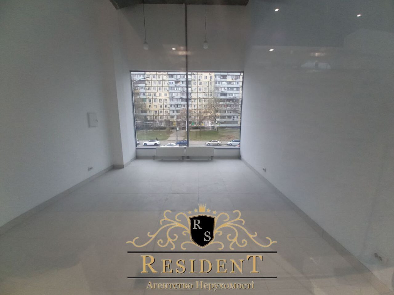 Оренда комерції 63 м², Героїв просп., 5