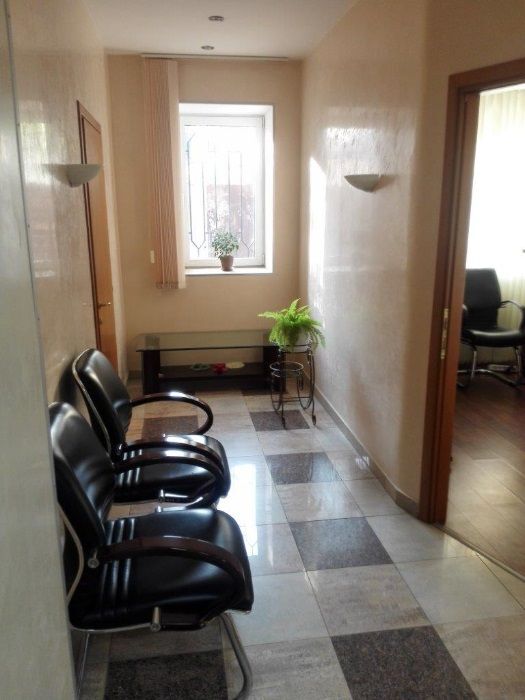 Аренда помещения свободного назначения 203 м², Канатная ул.