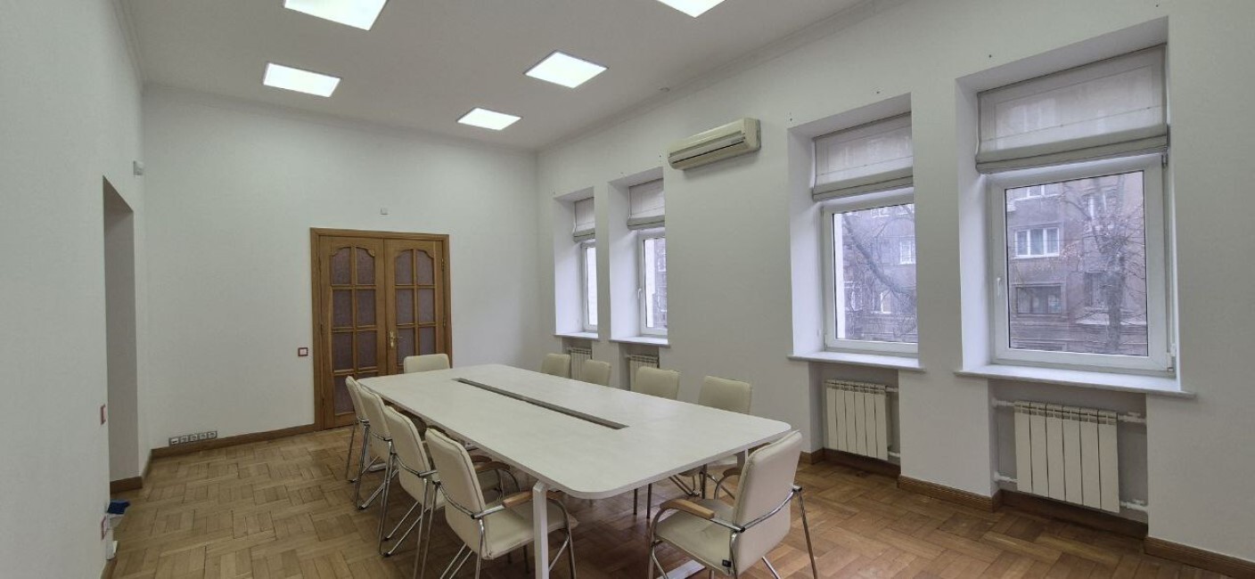 Аренда офиса 120 м², Институтская ул., 19В