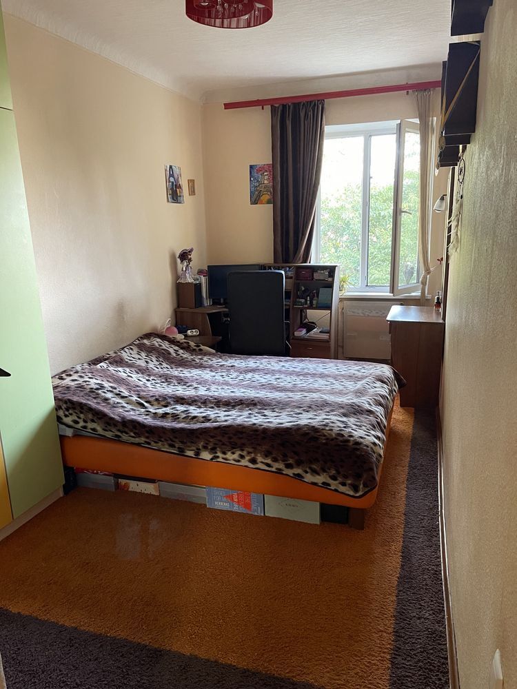 Продаж 2-кімнатної квартири 65 м², Путилівська вул.