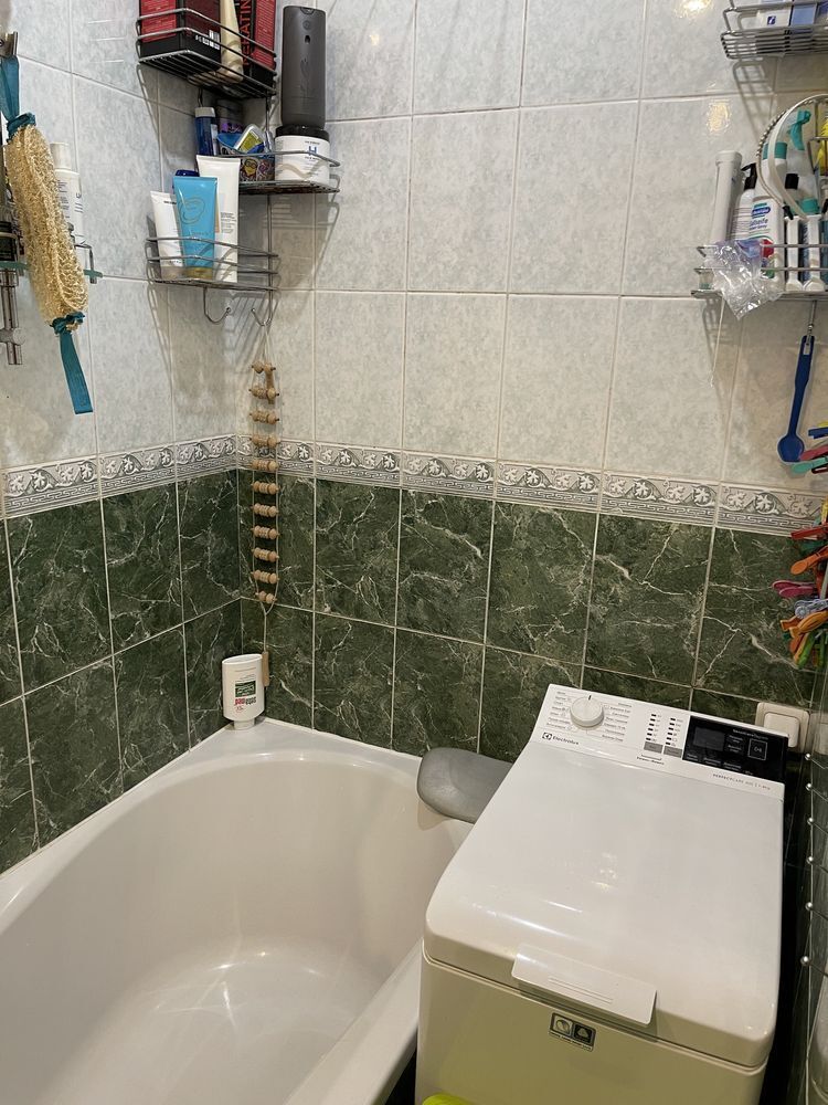 Продаж 2-кімнатної квартири 65 м², Путилівська вул.
