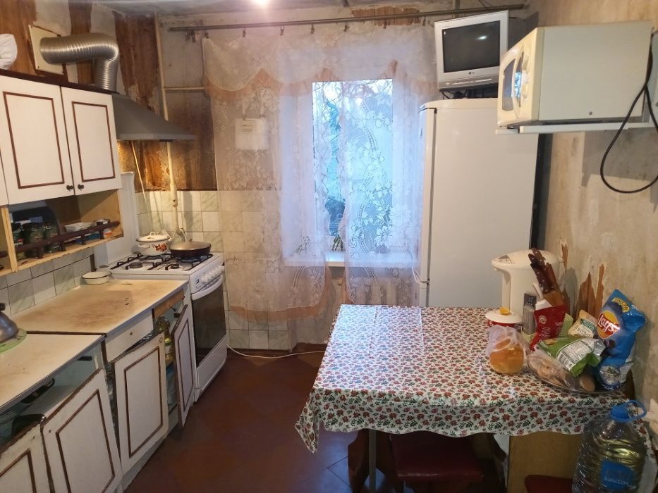 Продажа 3-комнатной квартиры 64 м², Передовая ул.