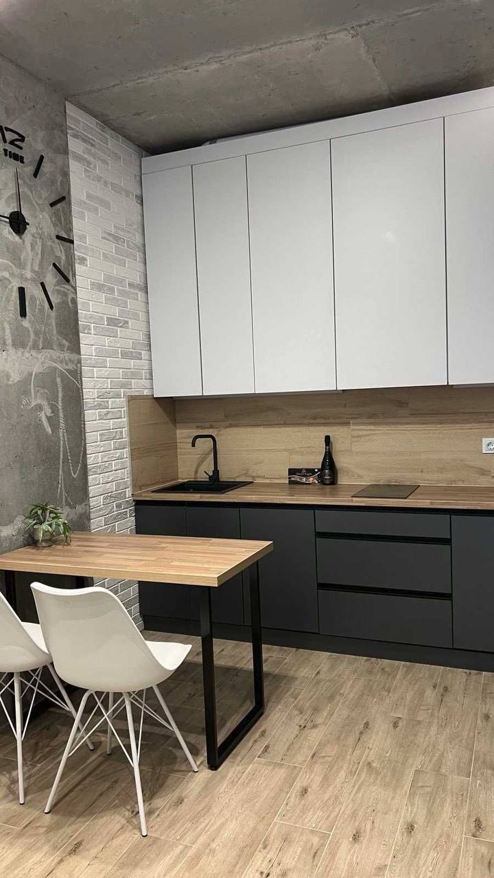 Оренда 2-кімнатної квартири 52 м², Короленка пров., вул 2к
