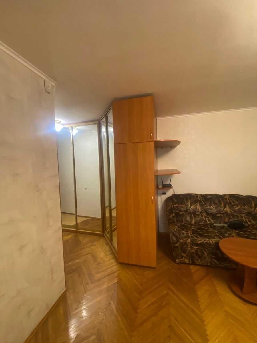 Оренда 1-кімнатної квартири 32 м², Петра Ніщинського вул., 3