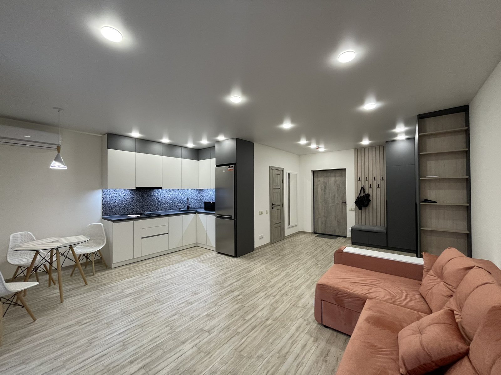 Аренда 1-комнатной квартиры 41 м², Набережная Победы ул., 112Д К1