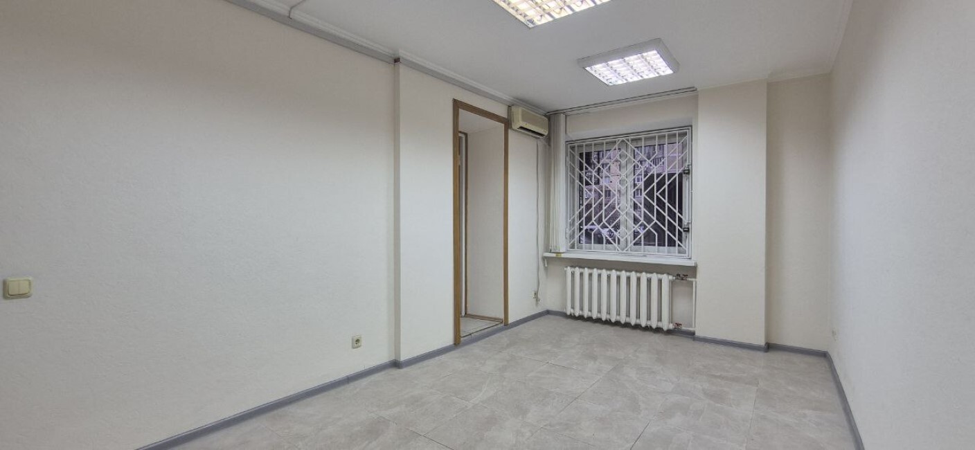 Аренда помещения свободного назначения 96.3 м², Декабристов ул., 12/37