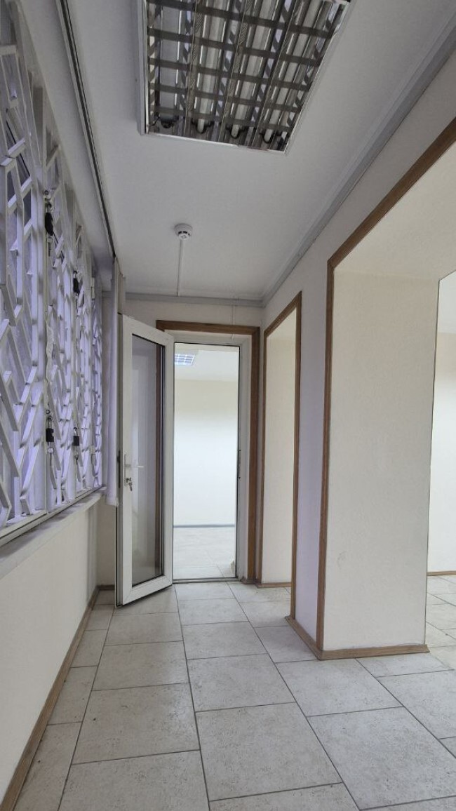 Аренда помещения свободного назначения 96.3 м², Декабристов ул., 12/37