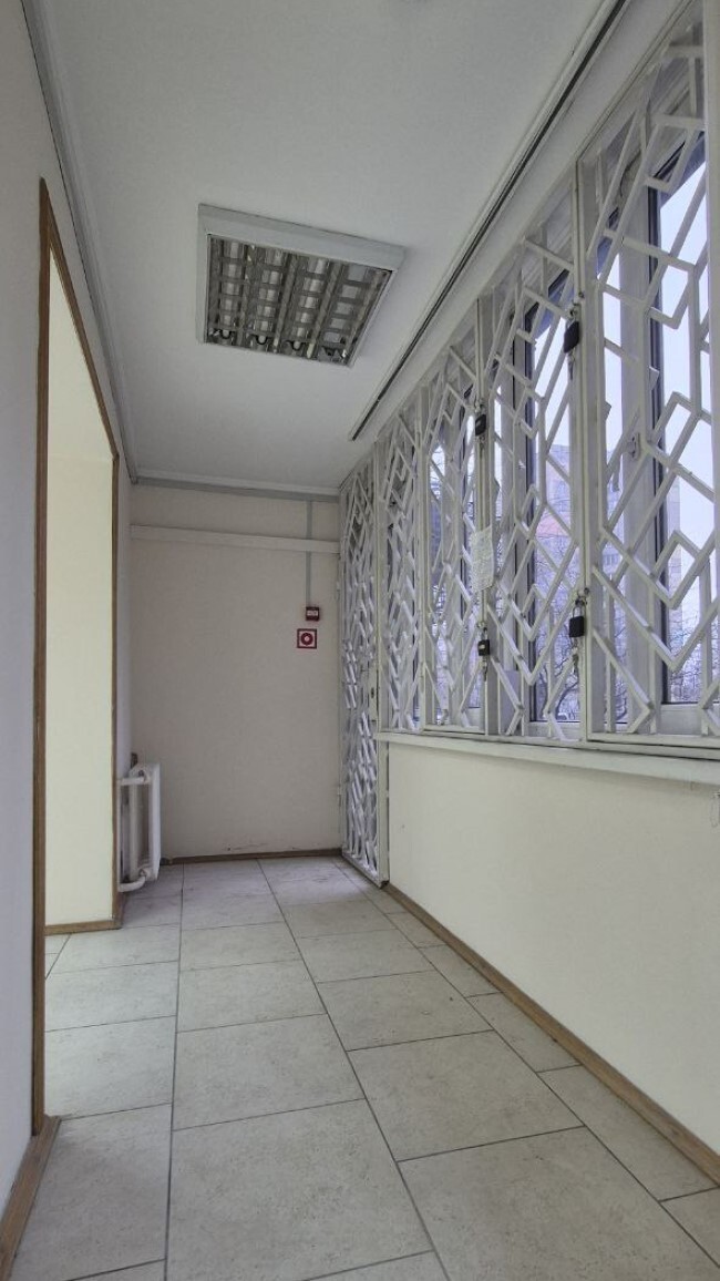 Аренда помещения свободного назначения 96.3 м², Декабристов ул., 12/37