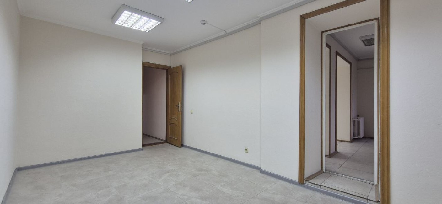 Аренда помещения свободного назначения 96.3 м², Декабристов ул., 12/37
