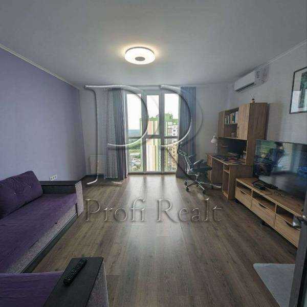 Продажа 2-комнатной квартиры 74 м², Семьи Кульженков ул., 37