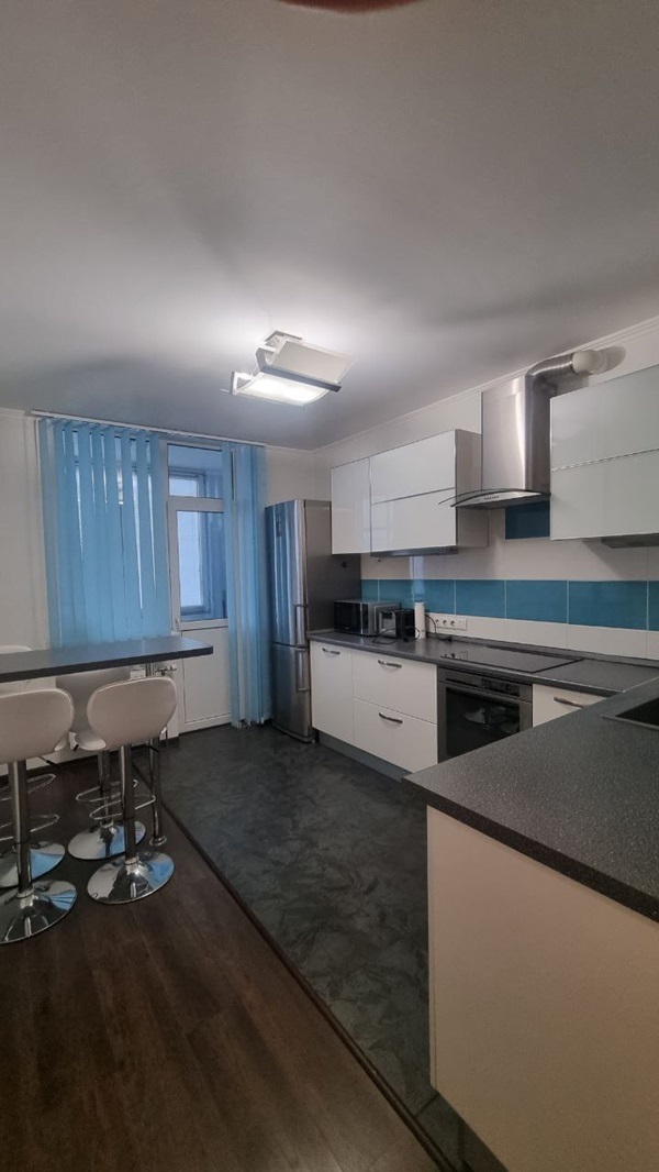 Продаж 2-кімнатної квартири 76 м², Єлизавети Чавдар вул., 11