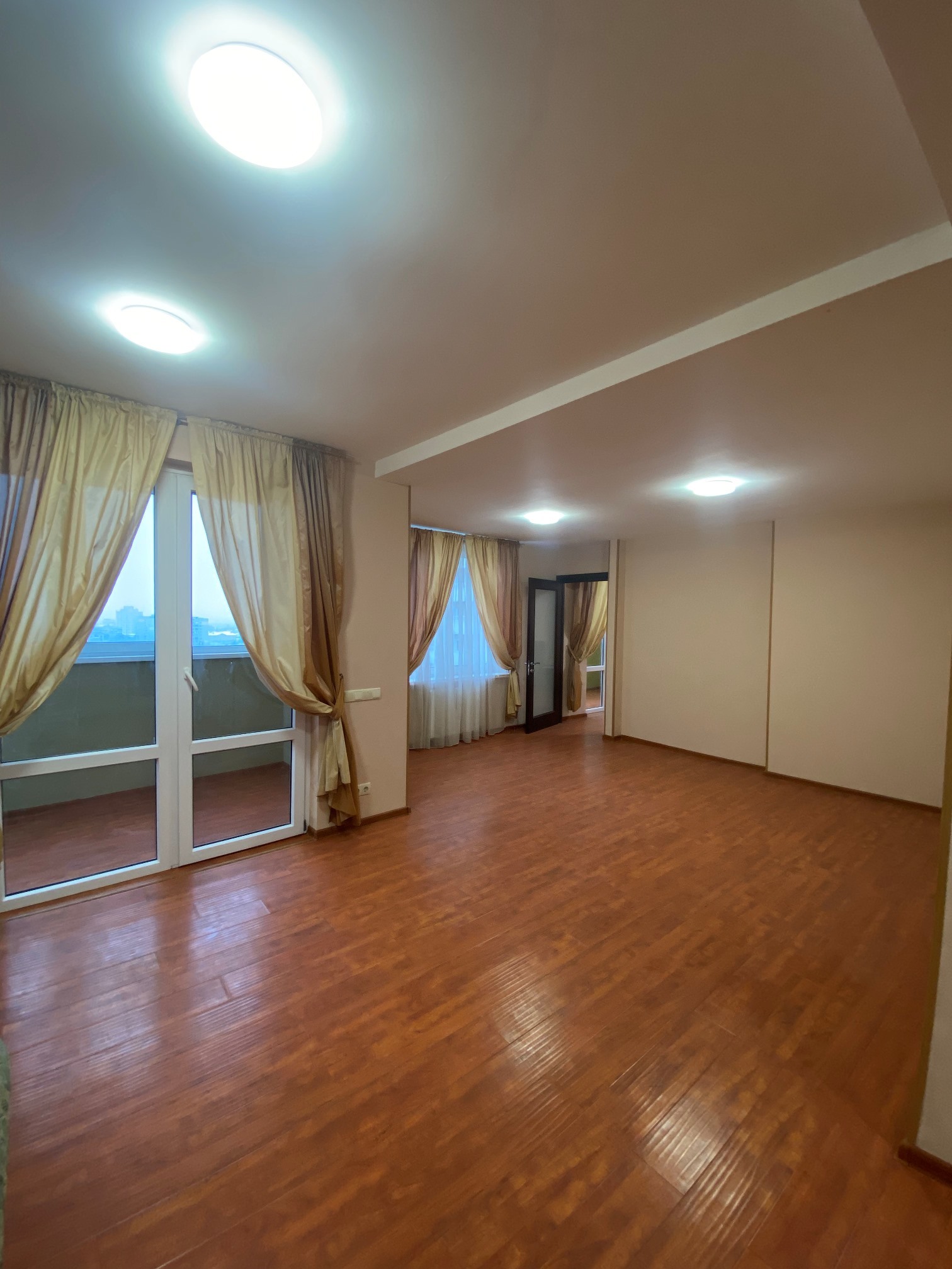 Аренда 5-комнатной квартиры 258 м², Просвещения ул., 14А