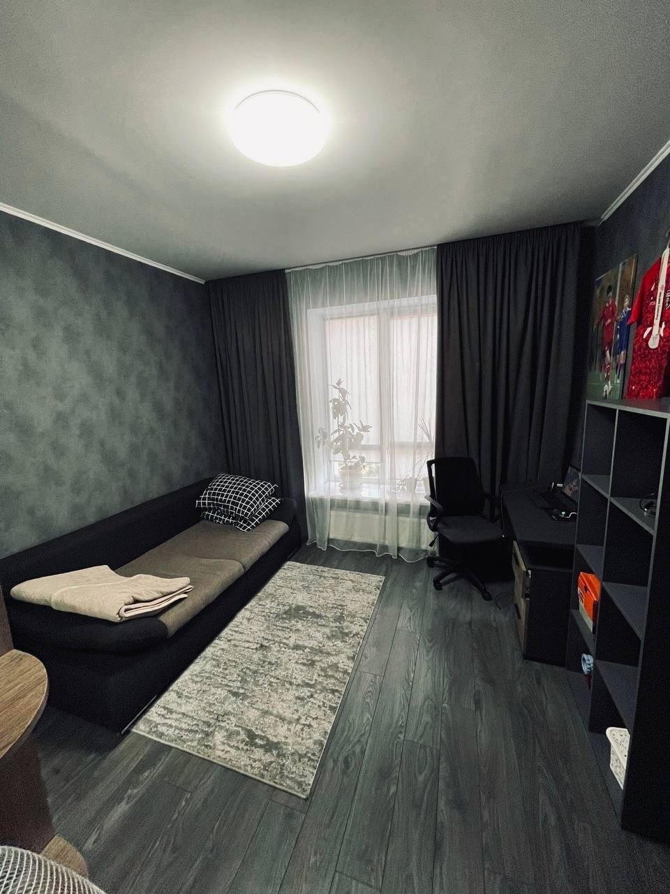 Продажа 2-комнатной квартиры 64 м², Курчатова ул., 1Б