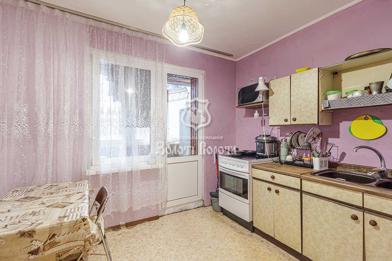 Продажа 2-комнатной квартиры 53.7 м², Иорданская ул., 11Г