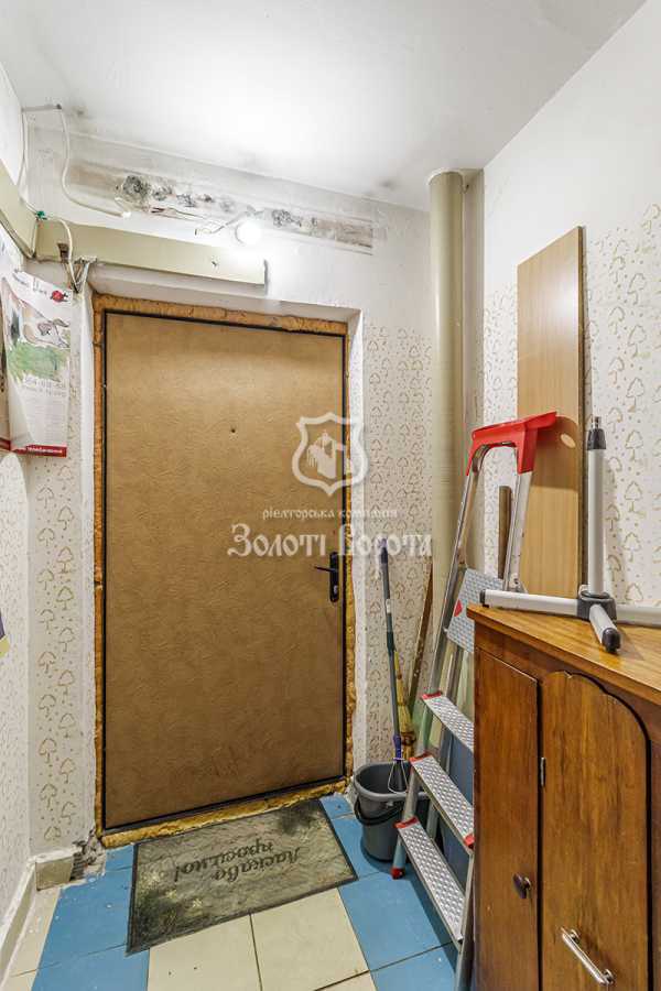 Продажа 2-комнатной квартиры 53.7 м², Иорданская ул., 11Г