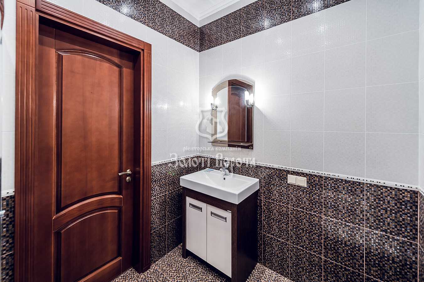 Продажа 4-комнатной квартиры 164 м², Маршала Тимошенко ул., 21к3