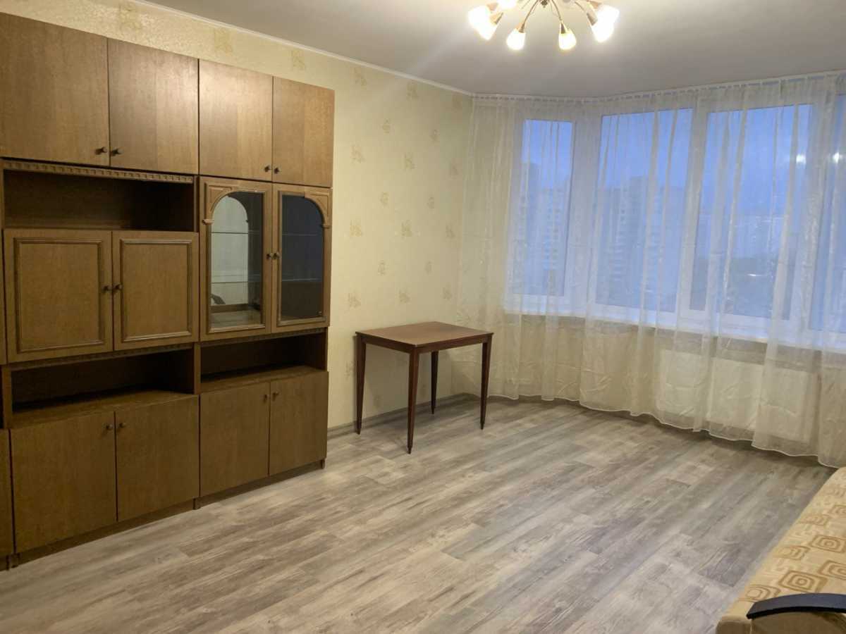 Оренда 3-кімнатної квартири 95 м², Градинська вул., 9