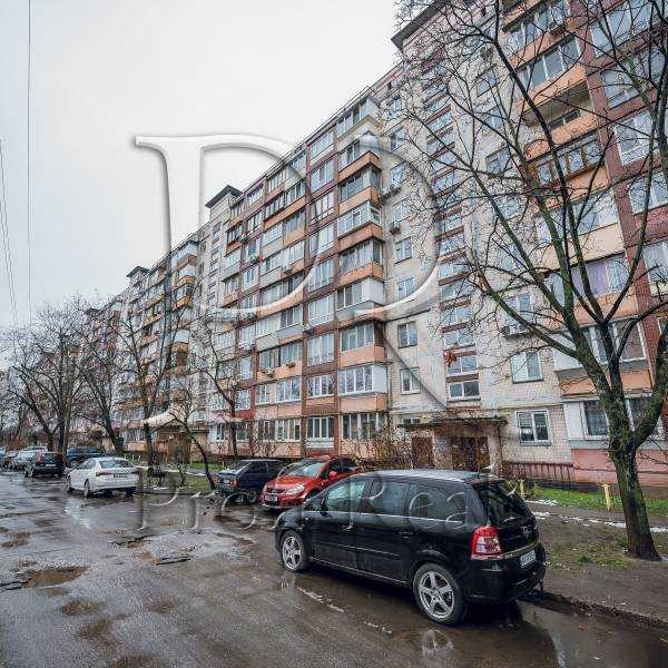 Продажа 2-комнатной квартиры 48 м², Богатырская ул., 2