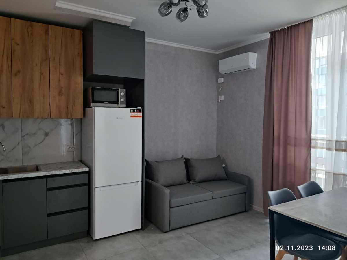 Оренда 1-кімнатної квартири 44 м², ЖК Crystal Avenue, Будинок 3 (вул. Кришталева, 1А)