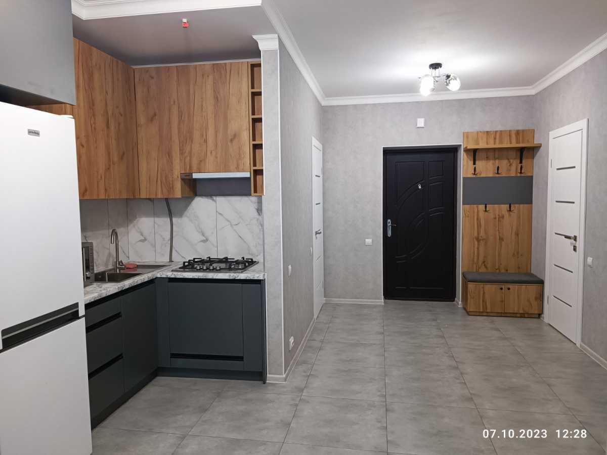 Оренда 1-кімнатної квартири 44 м², ЖК Crystal Avenue, Будинок 3 (вул. Кришталева, 1А)