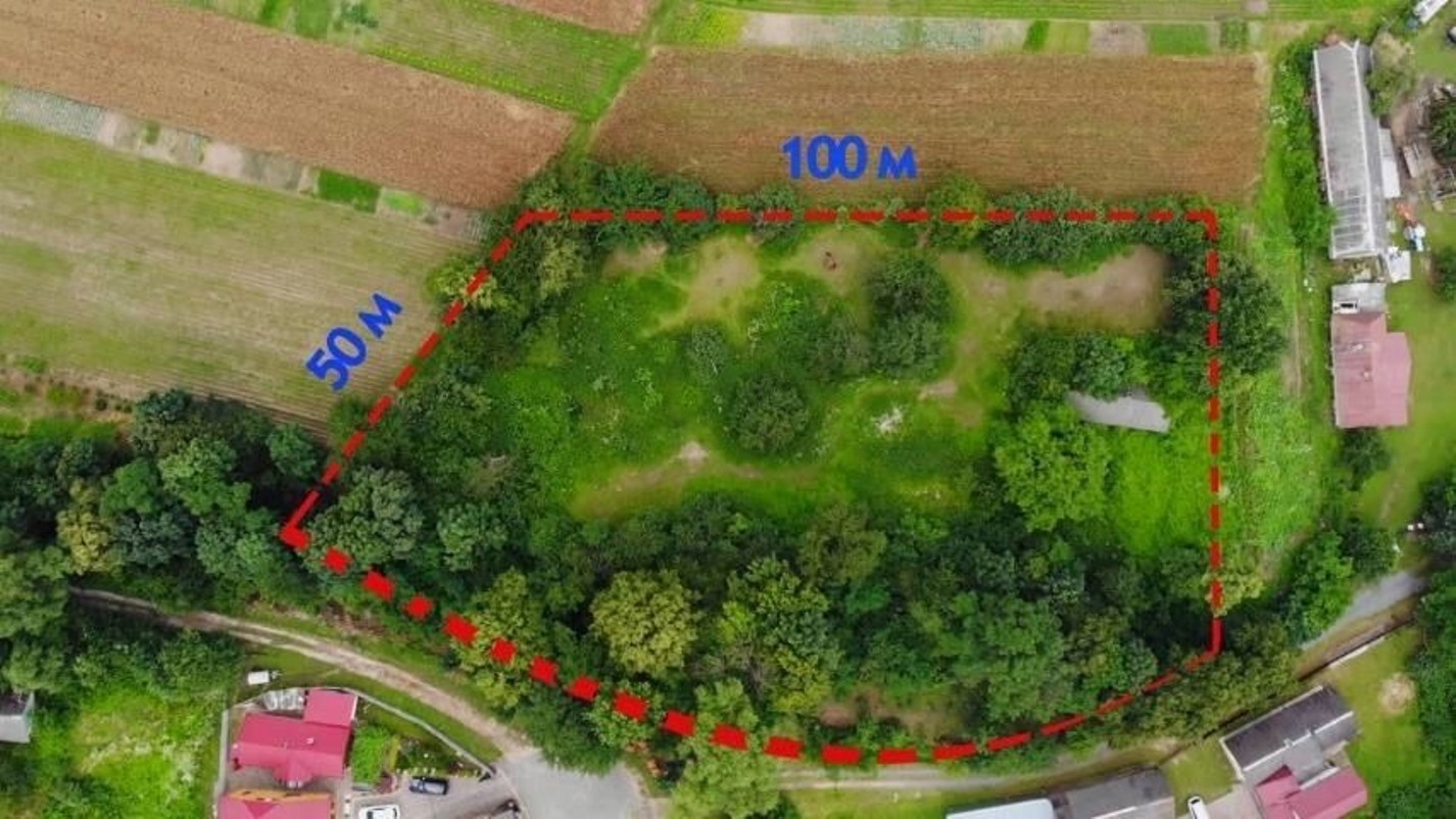 Продаж ділянки під індивідуальне житлове будівництво 30 соток