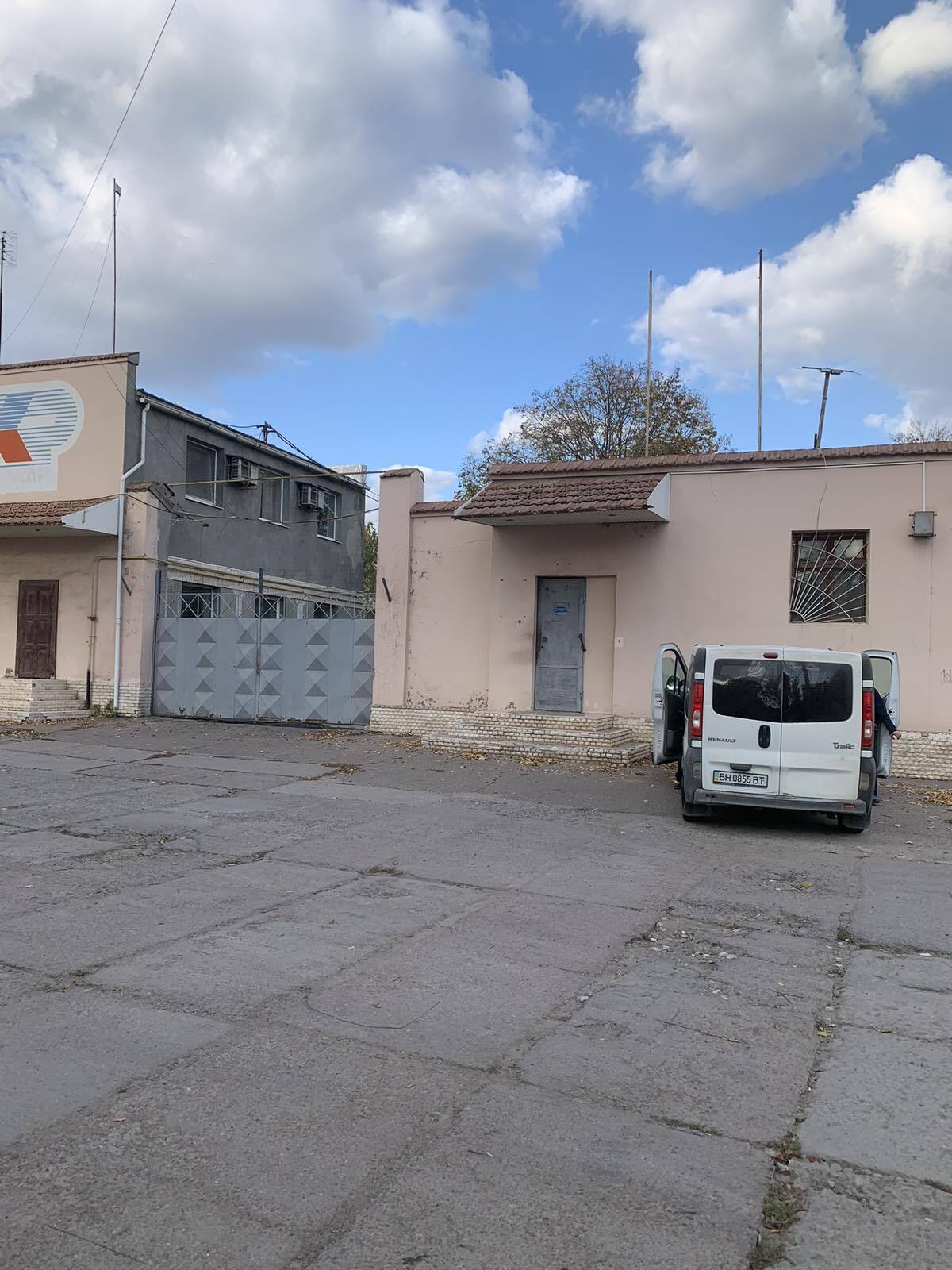 Аренда помещения свободного назначения 2500 м², Новикова,2