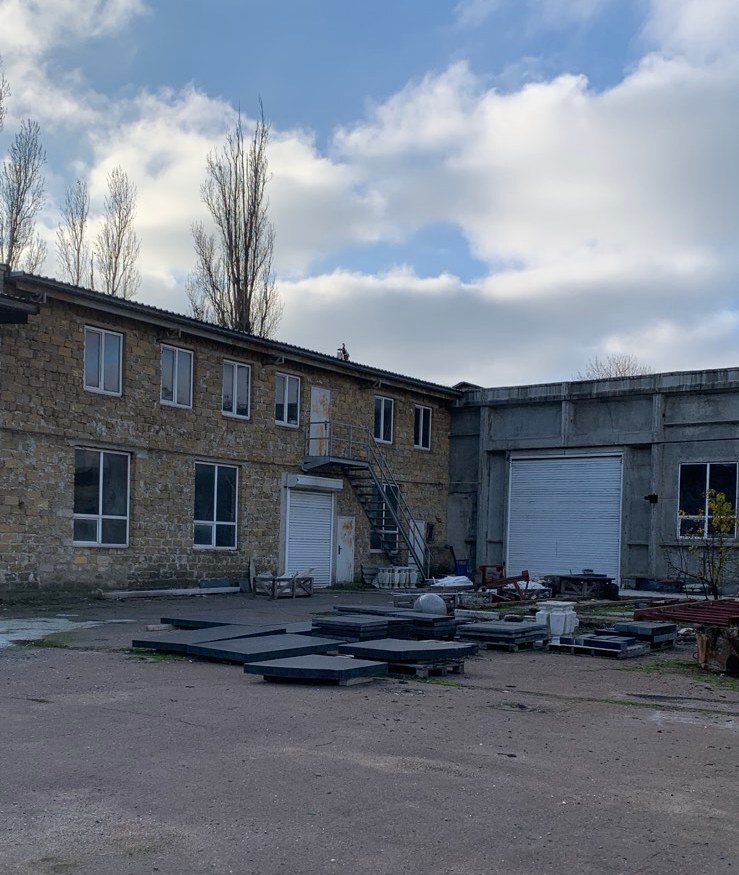 Аренда помещения свободного назначения 2500 м², Новикова,2