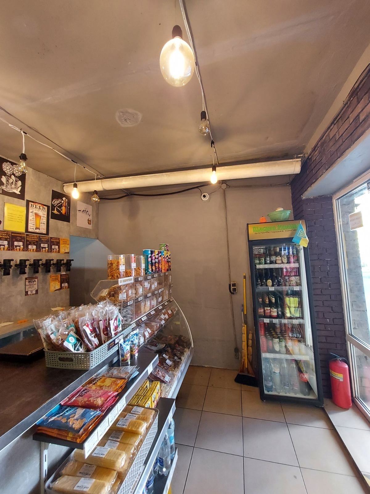 Продажа торгового помещения 22 м², Ларисы Руденко ул., 9А