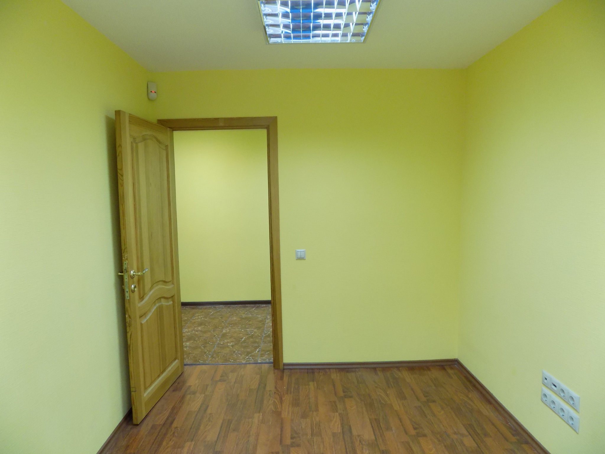 Оренда офісу 57 м², Івана Федорова вул.