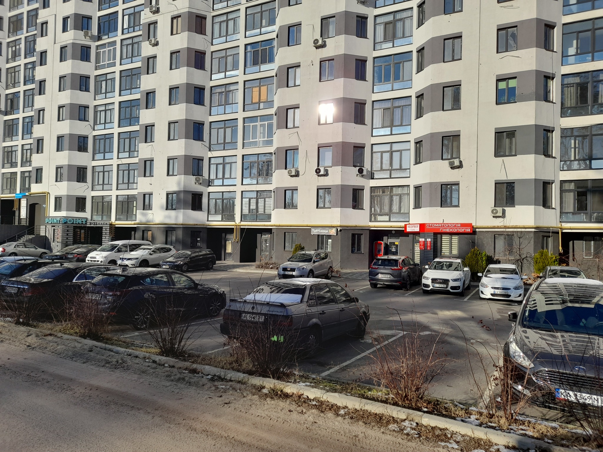 Аренда торгового помещения 460 м², Охотничья ул.