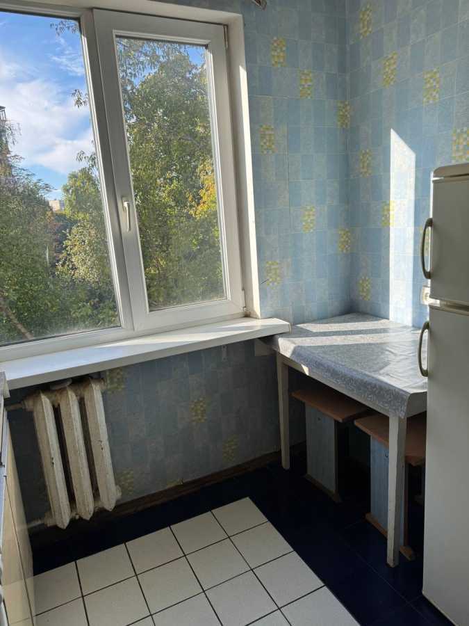 Оренда 1-кімнатної квартири 30 м², Миколи Василенка вул., 23