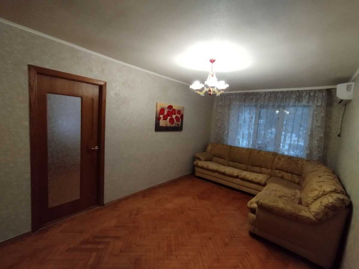 Оренда 2-кімнатної квартири 43.6 м², Саратовская, 47а