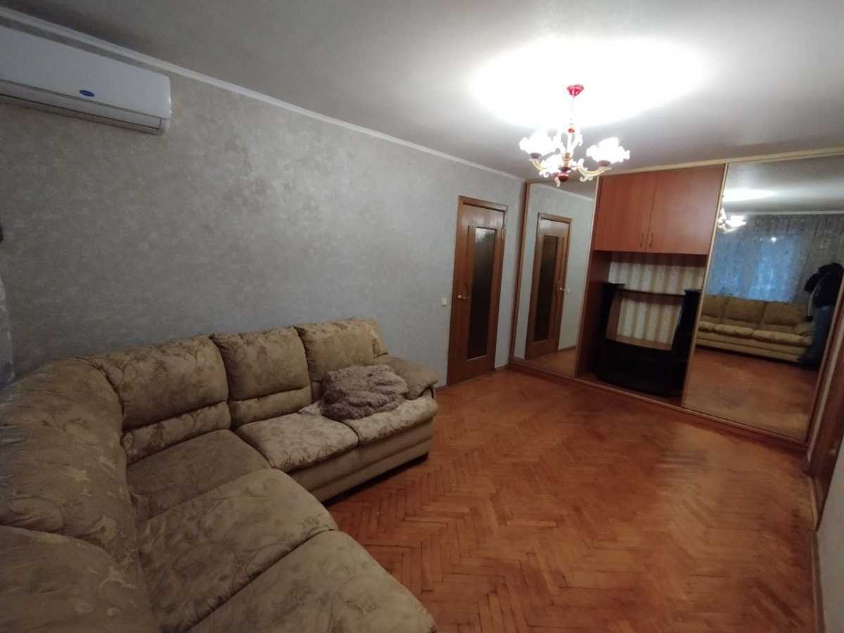 Оренда 2-кімнатної квартири 43.6 м², Саратовская, 47а