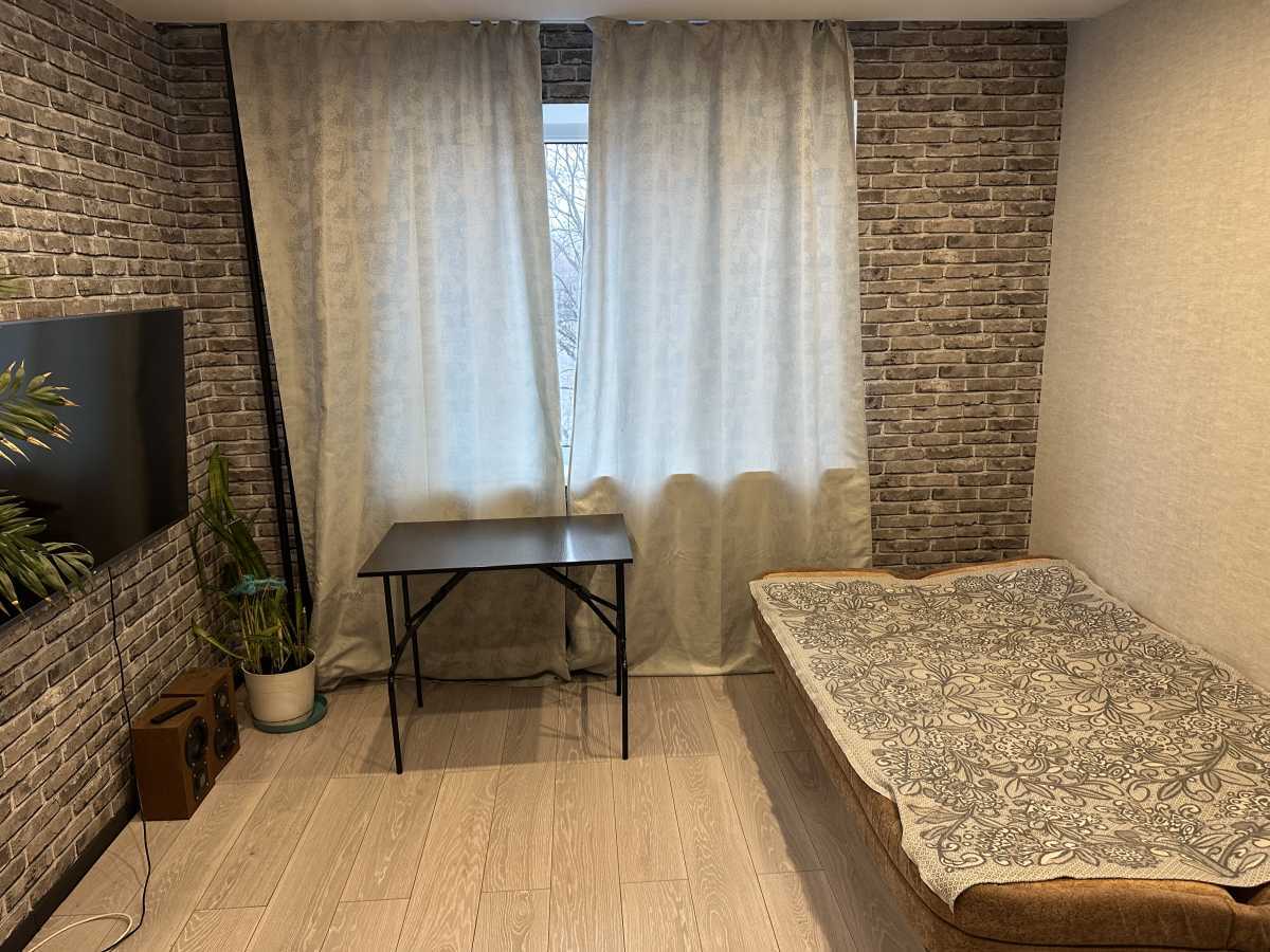 Оренда 2-кімнатної квартири 60 м², Мілютенка вул., 28В