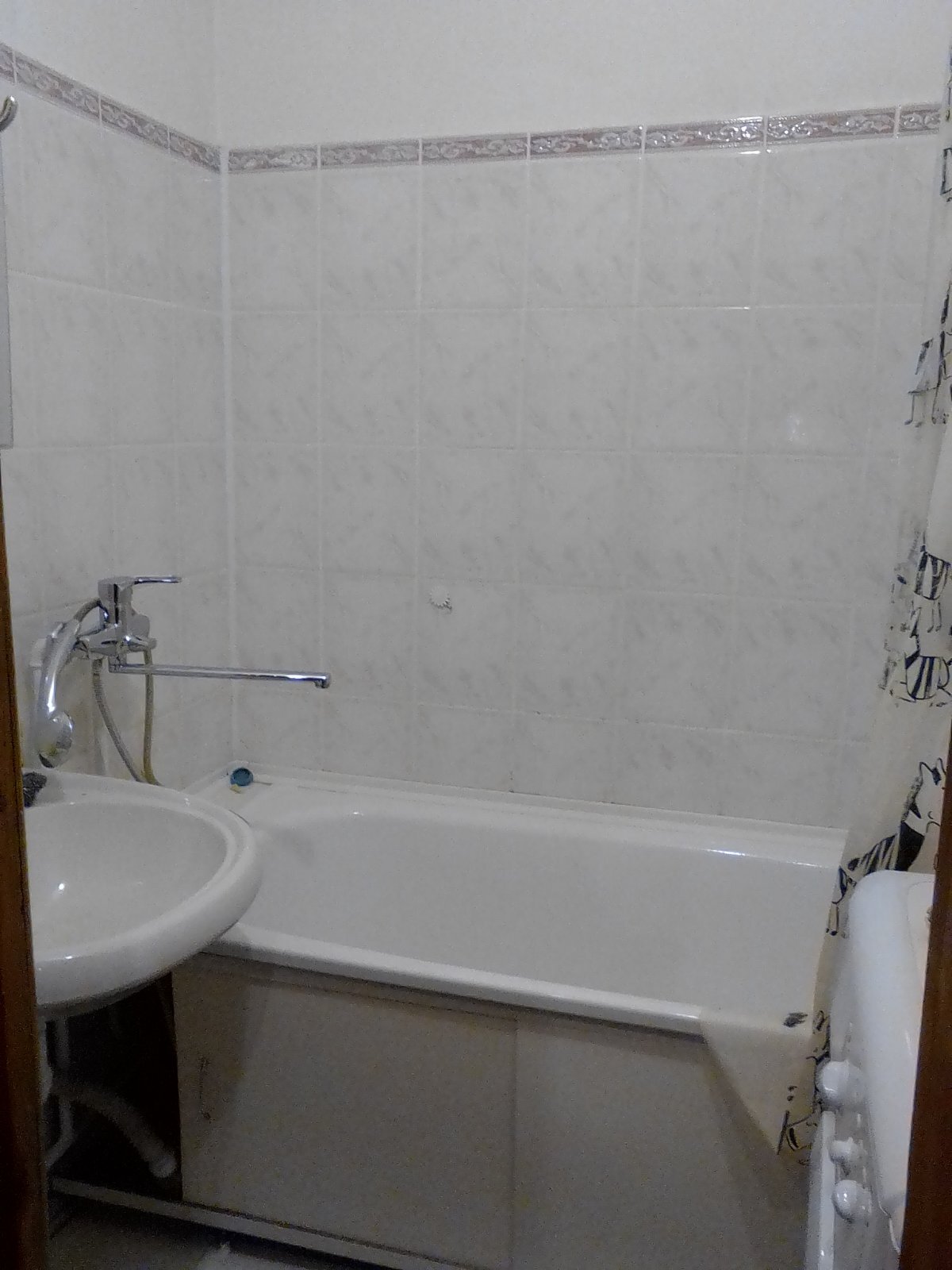 Аренда 4-комнатной квартиры 85 м², Вячеслава Черновола ул., д.57