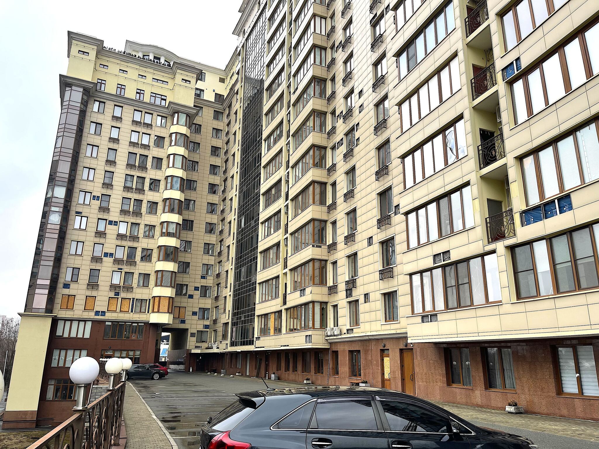 Продажа 3-комнатной квартиры 143 м², Профессорская ул., 34