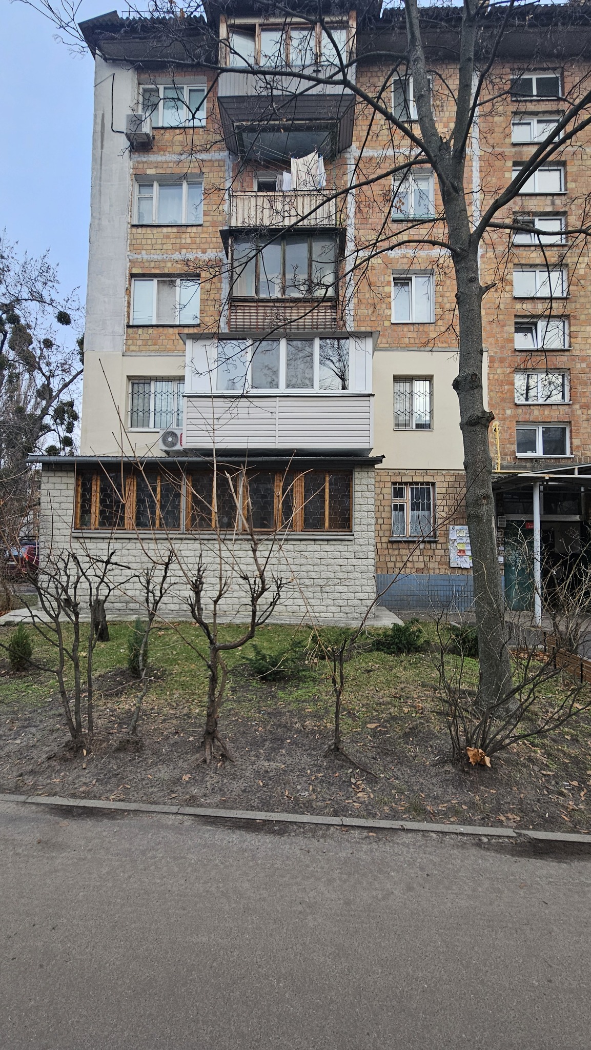 Продажа 2-комнатной квартиры 52 м², Ивана Микитенко ул., 13