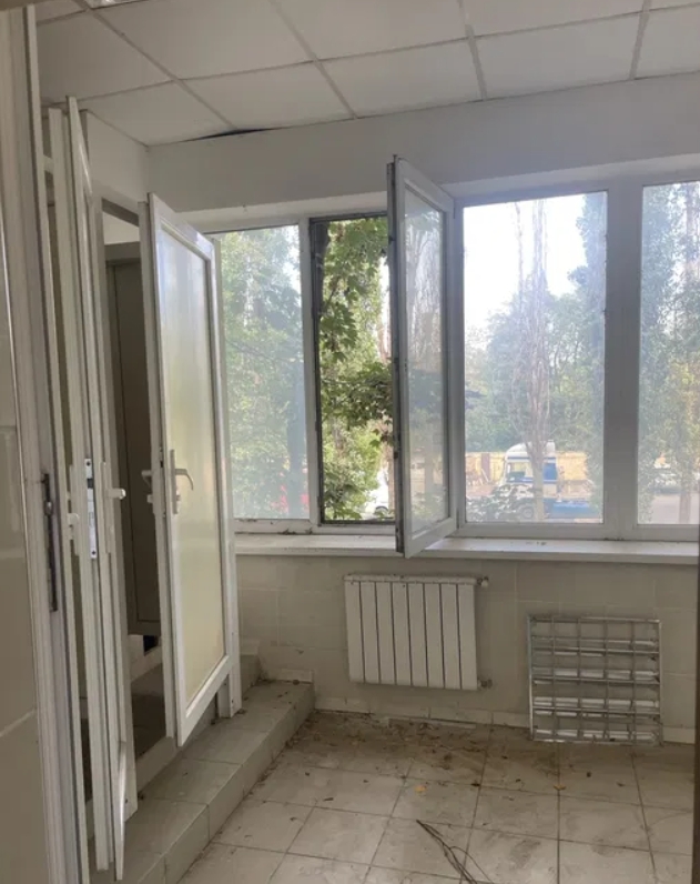 Оренда приміщення вільного призначення 3300 м², Косовская вул.