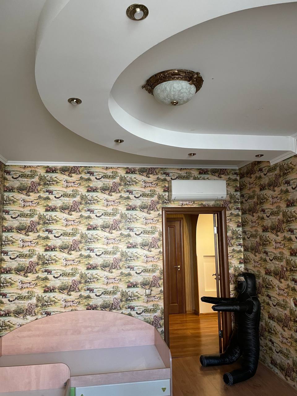 Оренда 3-кімнатної квартири 100 м²