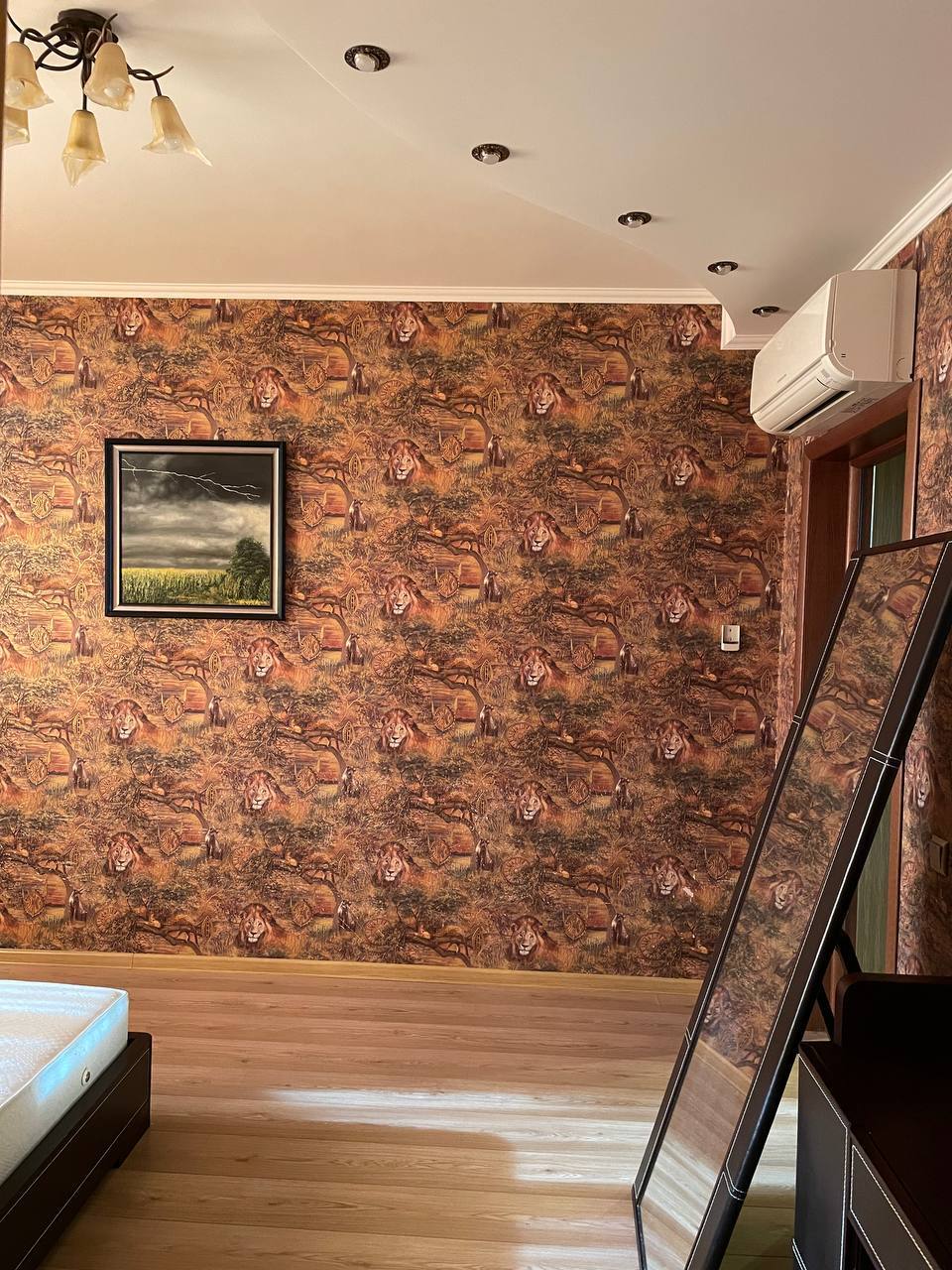 Оренда 3-кімнатної квартири 100 м²