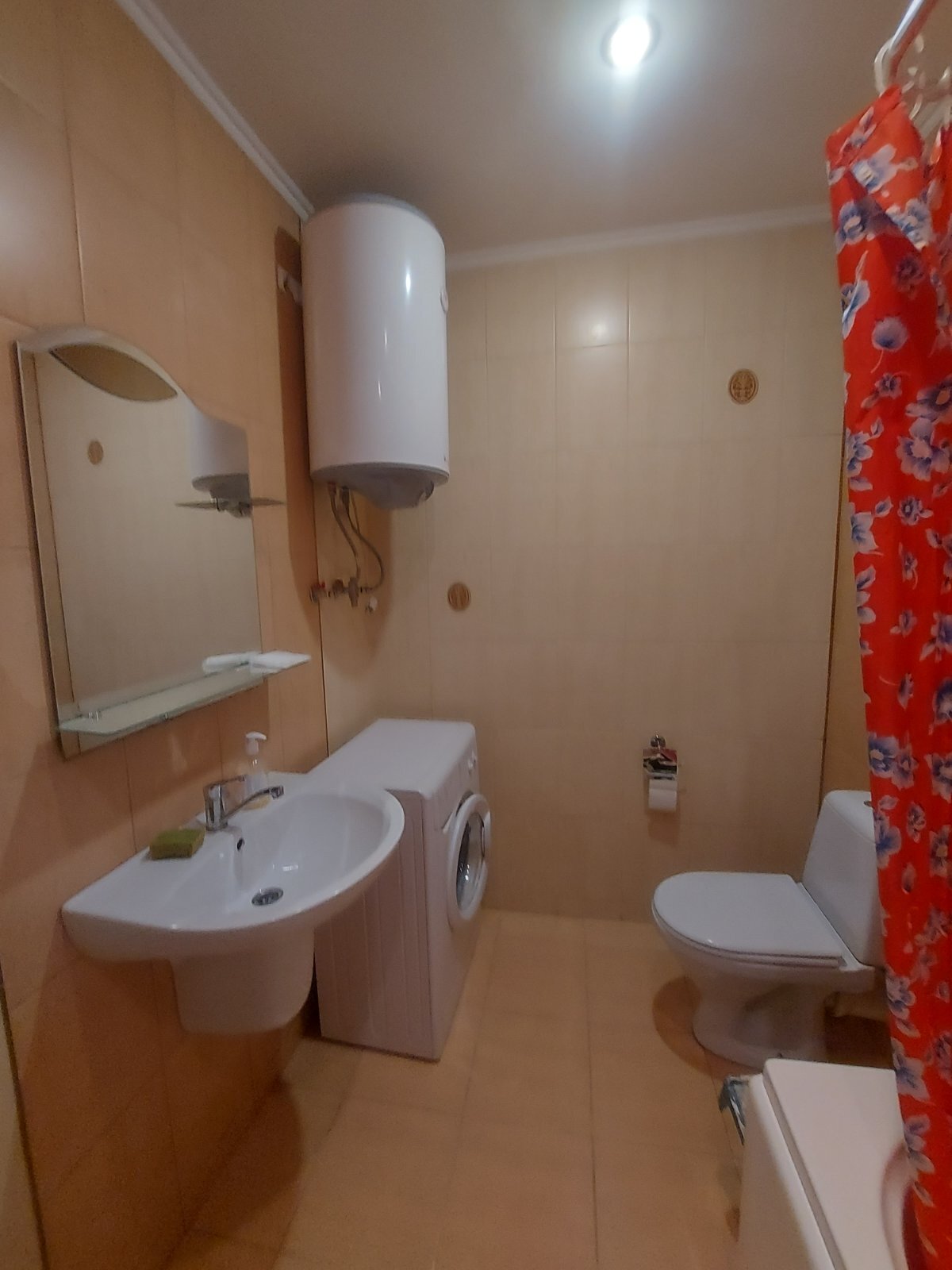 Оренда 2-кімнатної квартири 75 м², Массив Радужный вул., 7А