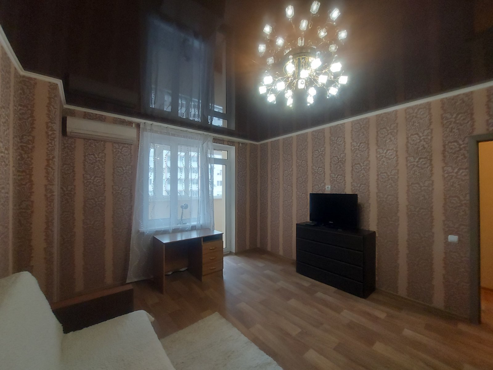 Оренда 2-кімнатної квартири 75 м², Массив Радужный вул., 7А