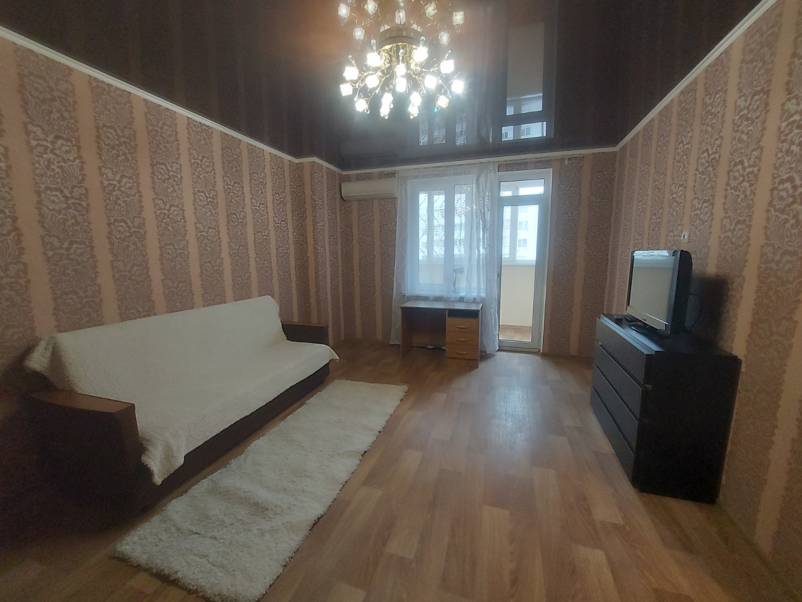 Оренда 2-кімнатної квартири 75 м², Массив Радужный вул., 7А