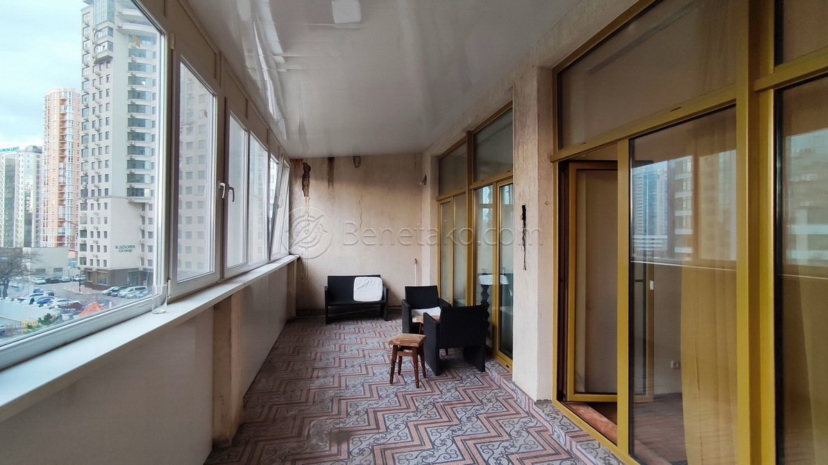 Продаж квартири з вільним плануванням 100 м², Аркадийское Плато ул., 5/3