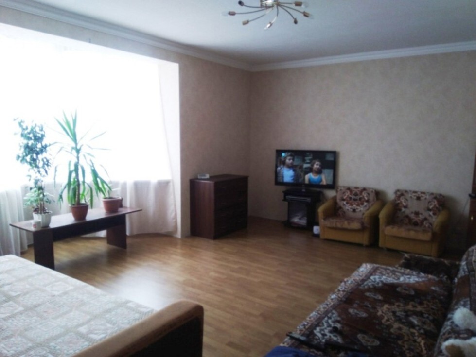 Оренда 2-кімнатної квартири 75 м², Урлівська вул., 8А