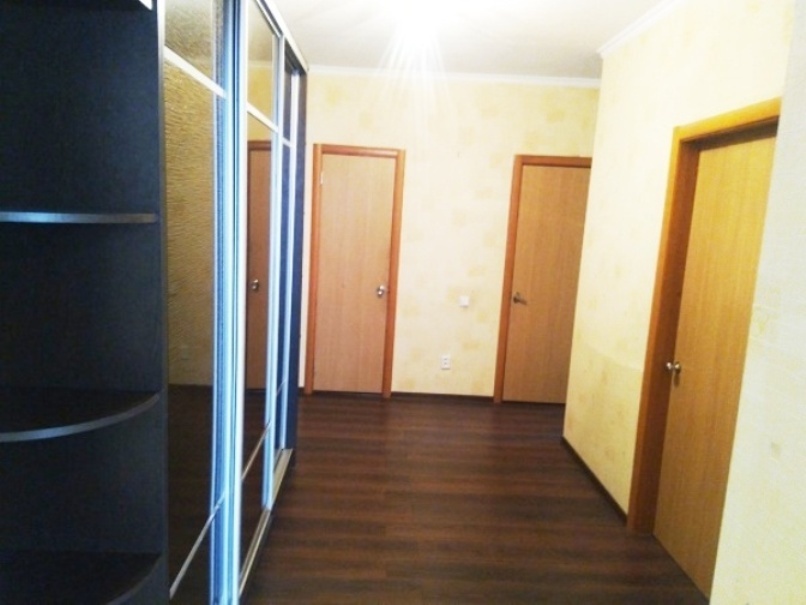 Оренда 2-кімнатної квартири 75 м², Урлівська вул., 8А